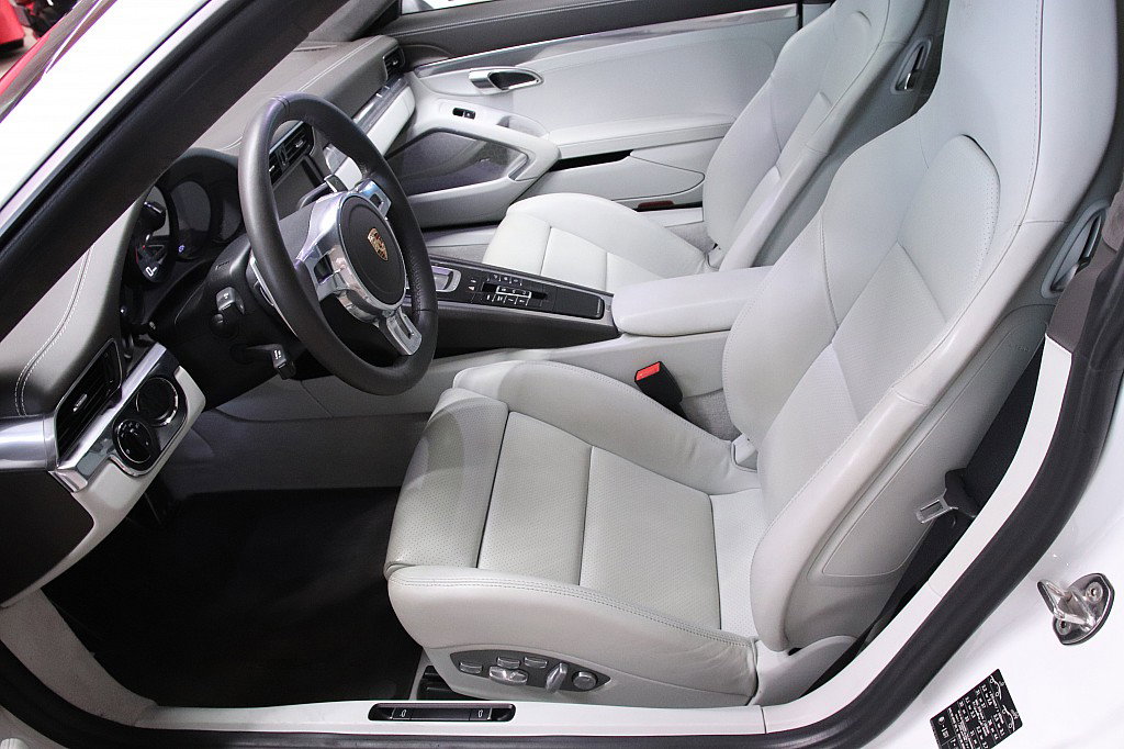 Porsche 991 Carrera 4S
