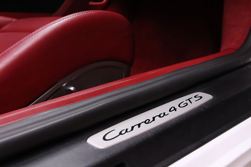 Porsche 991.2 Carrera 4 GTS