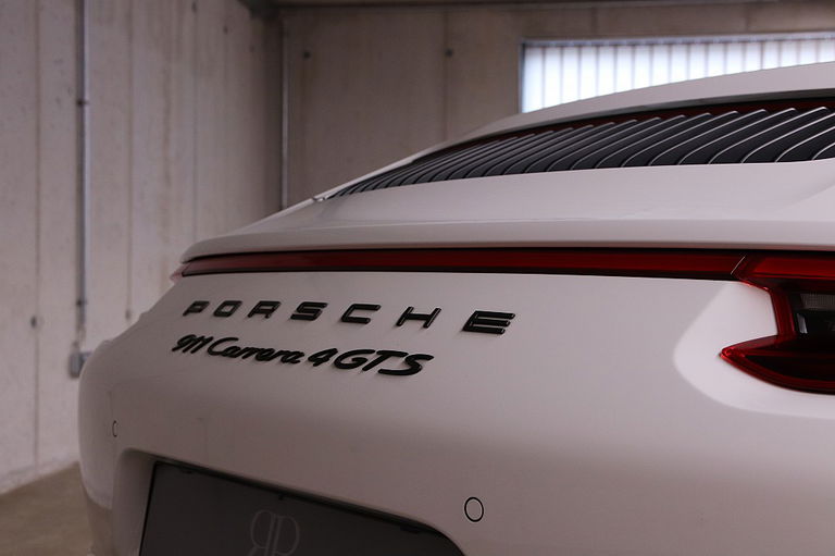 Porsche 991.2 Carrera 4 GTS
