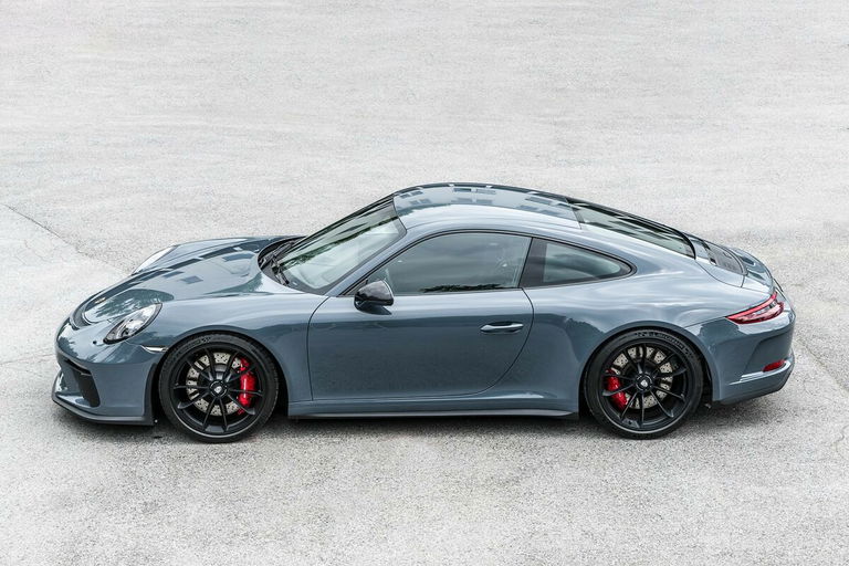 Porsche 991.2 GT3 Touring