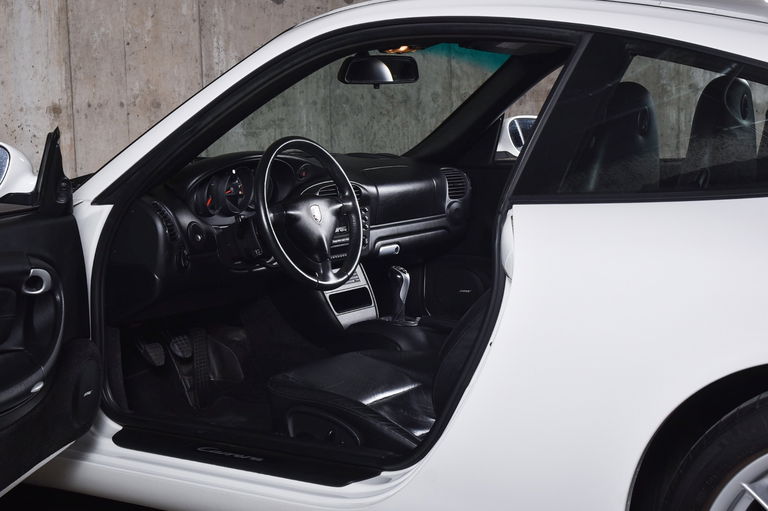 Porsche 996 Carrera