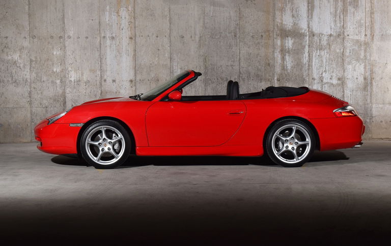 Porsche 996 Carrera 4