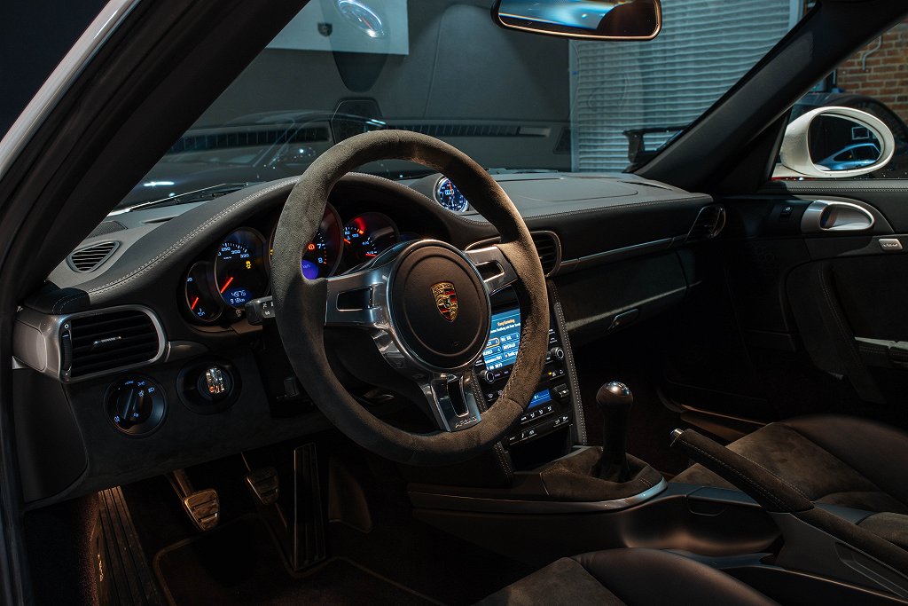 Porsche 997.2 Carrera GTS