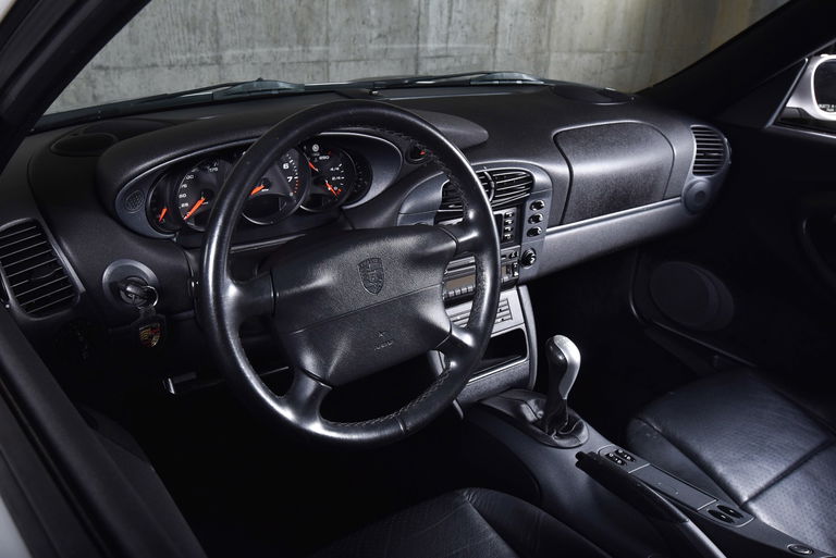 Porsche 996 Carrera