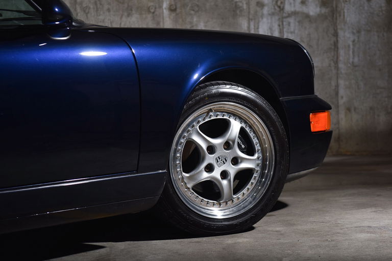 Porsche 964 Carrera 4