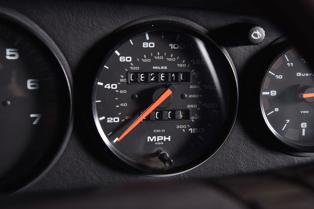 Porsche 964 Carrera 4