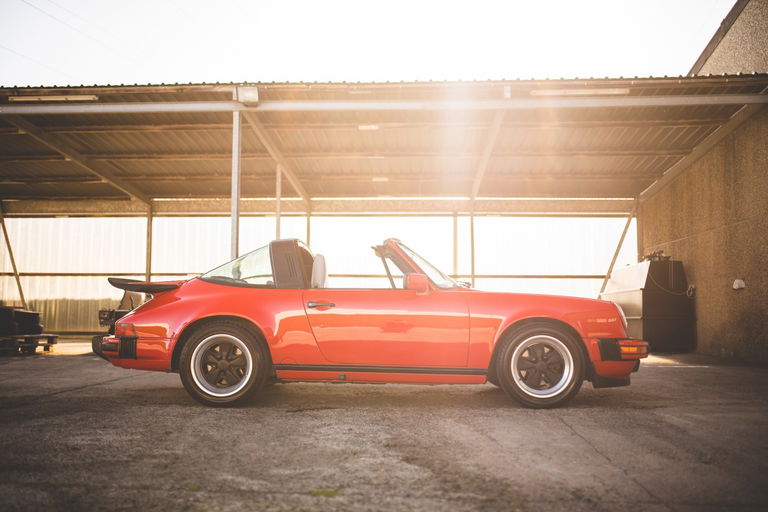 Porsche 911 Carrera 3.2