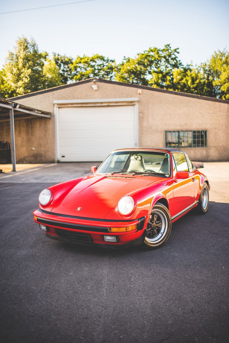 Porsche 911 Carrera 3.2