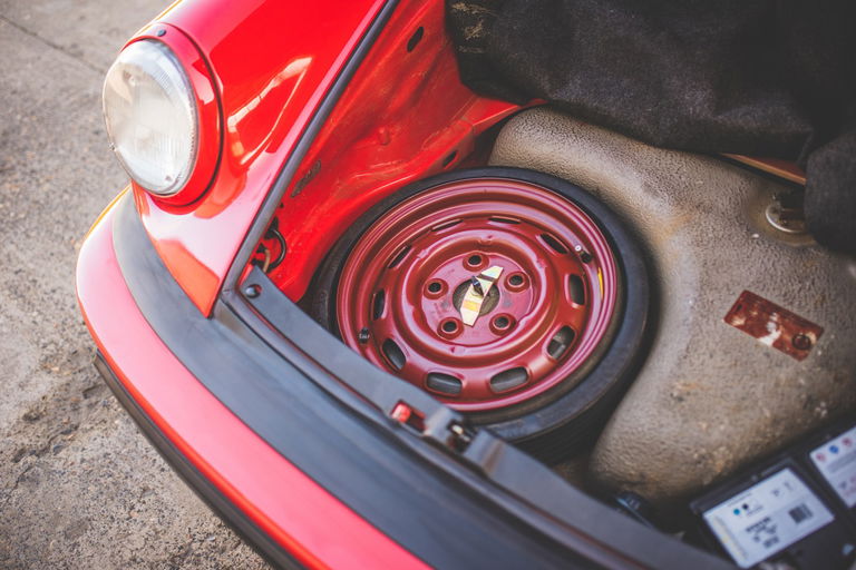 Porsche 911 Carrera 3.2