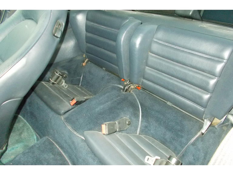 Porsche 911 Carrera 3.2 (US)