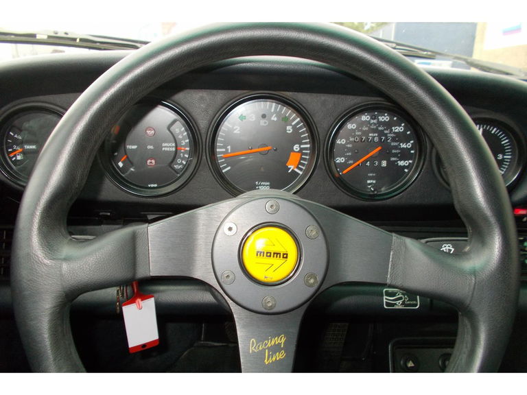 Porsche 911 Carrera 3.2 (US)