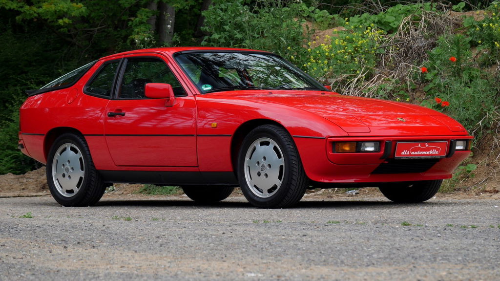 Porsche 924 S