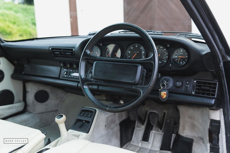 Porsche 964 Carrera 2