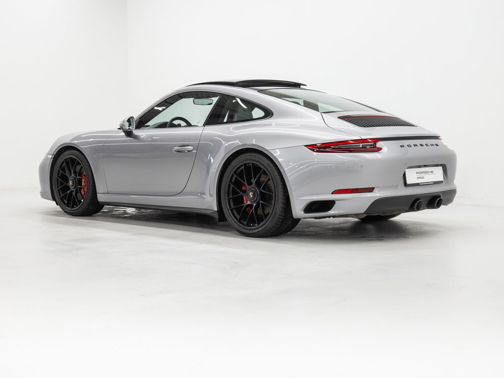 Porsche 991.2 Carrera GTS