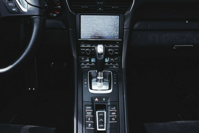 Porsche 991 Carrera GTS