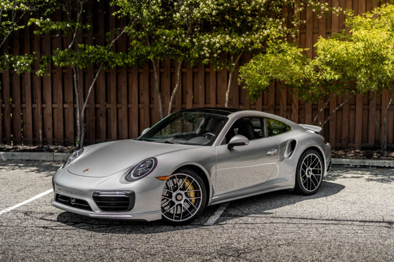 Porsche Beachwood Marketplace for Porsche Sports Cars