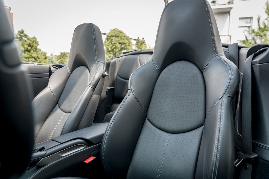 Porsche 997.2 Carrera GTS