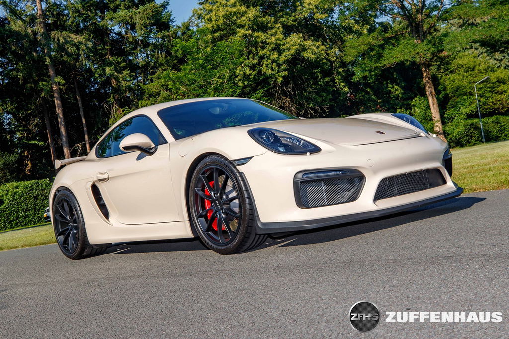 Porsche 981 Cayman GT4