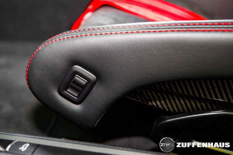 Porsche 981 Cayman GT4