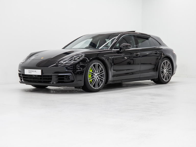 Porsche Panamera 4 E-Hybrid