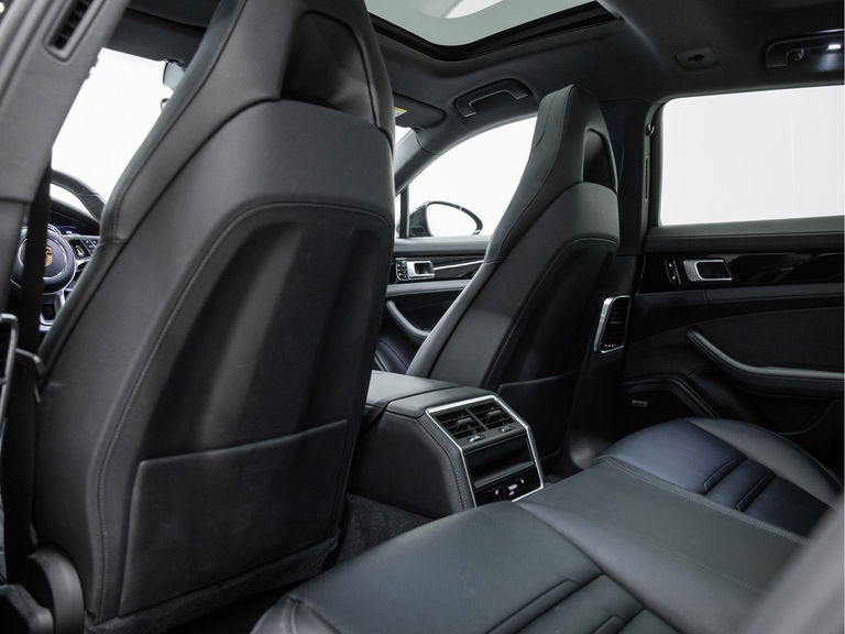 Porsche Panamera 4 E-Hybrid