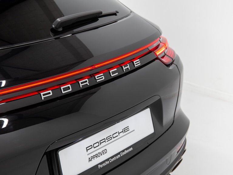 Porsche Panamera 4 E-Hybrid