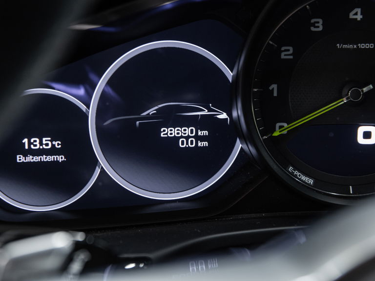 Porsche Panamera 4 E-Hybrid