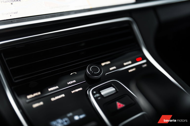 Porsche Panamera 4 E-Hybrid