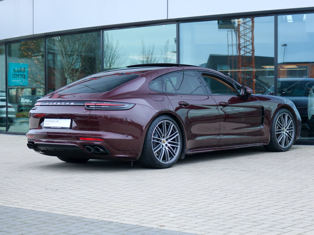 Porsche Panamera 4 E-Hybrid