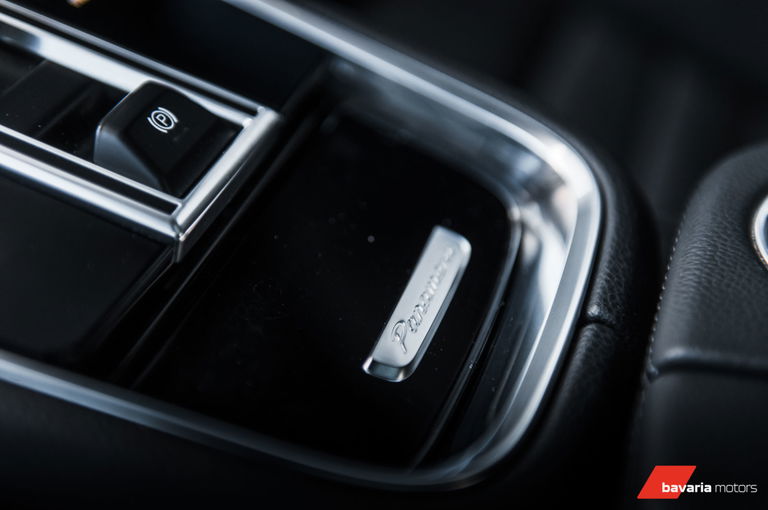 Porsche Panamera 4 E-Hybrid