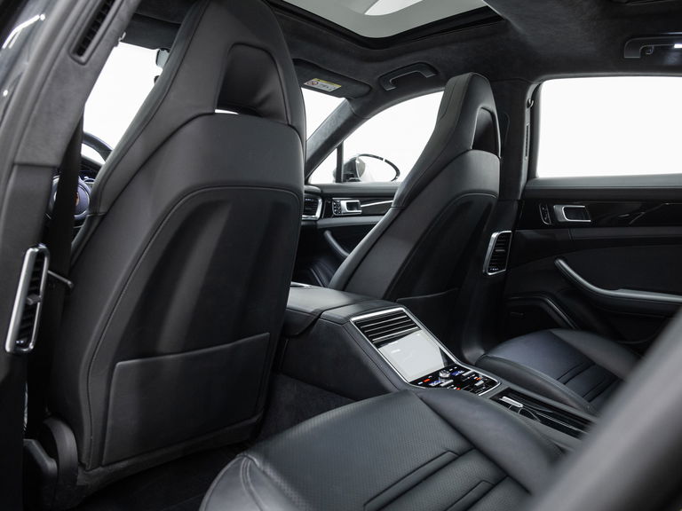 Porsche Panamera Turbo