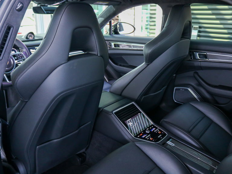 Porsche Panamera Turbo