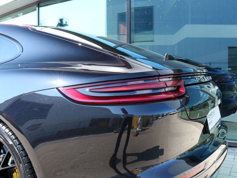 Porsche Panamera Turbo