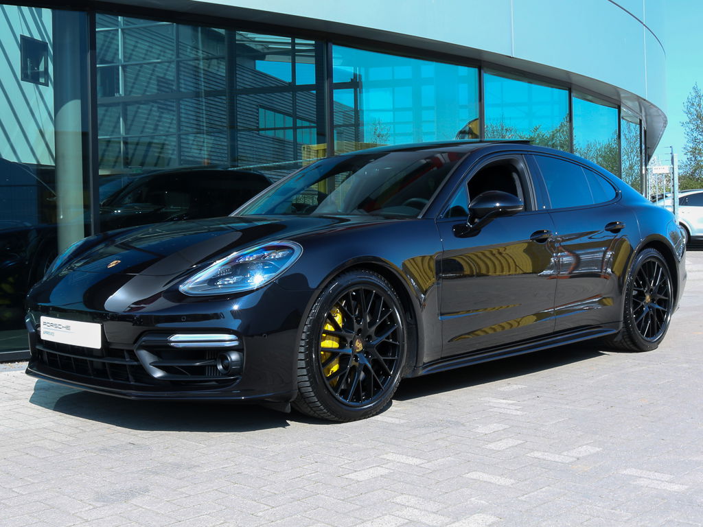 Porsche Panamera Turbo
