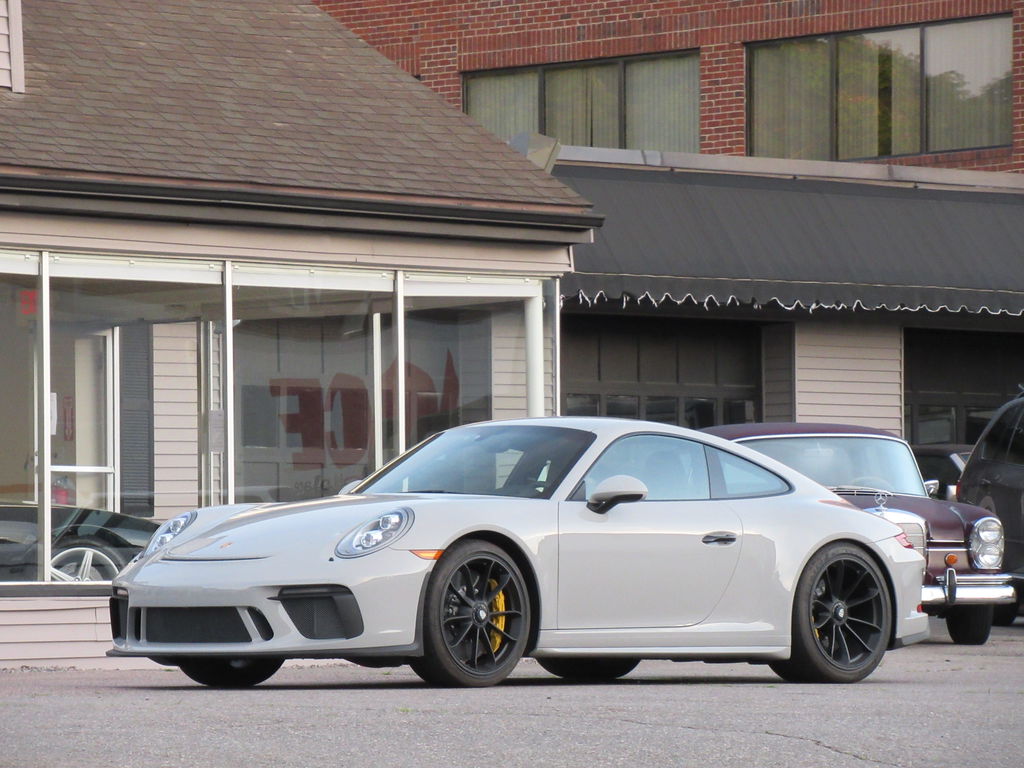 Porsche 991 GT3 Touring