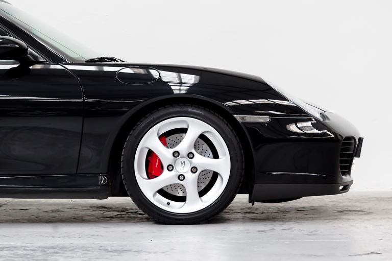 Porsche 996 Carrera 4S