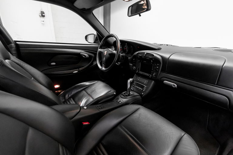 Porsche 996 Carrera 4S