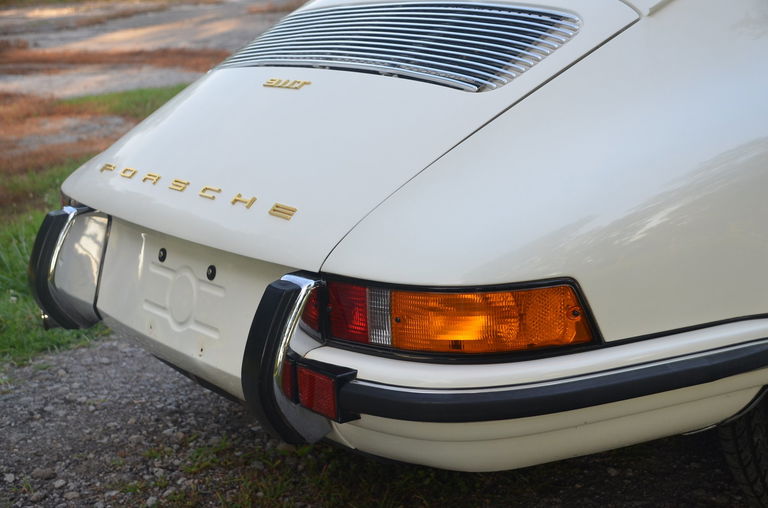 Porsche 911 T