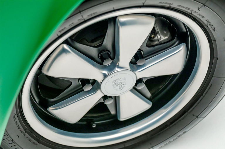 Porsche 911 S (F-Modell)