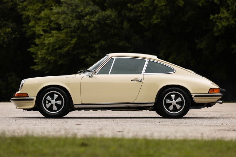 Porsche 911 S (F-Modell)