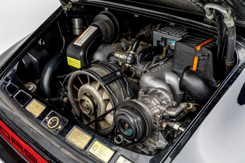 Porsche 911 Carrera 3.2 WTL