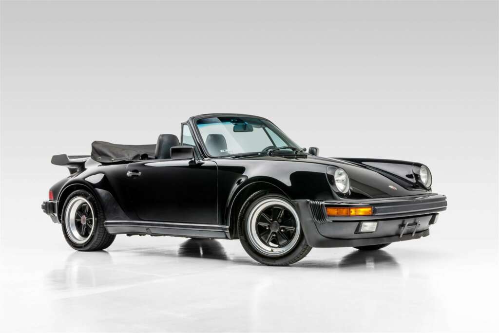 Porsche 911  Carrera 3 2 WTL 1986 elferspot com 