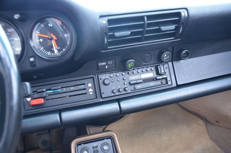 Porsche 911 Turbo 3.3 (US)