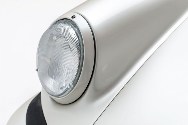 Porsche 911 Carrera 3.2 (US)