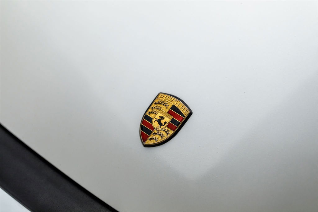 Porsche 911 Carrera 3.2 (US)