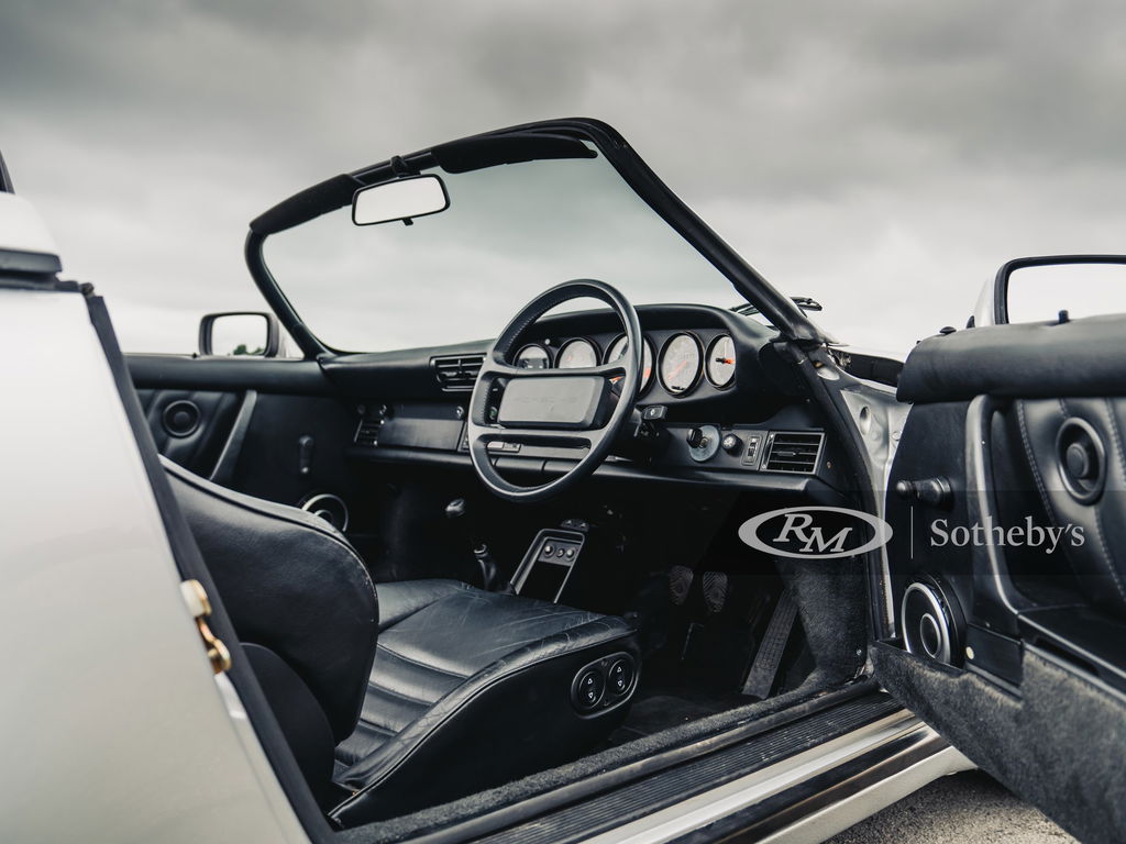 Porsche 911 Carrera 3.2 Speedster