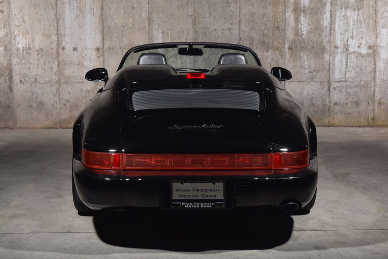Porsche 964 Carrera 2 Speedster