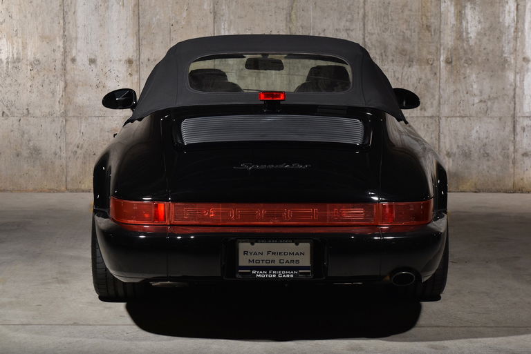Porsche 964 Carrera 2 Speedster
