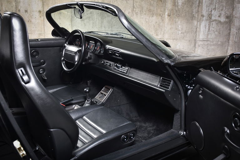 Porsche 964 Carrera 2 Speedster