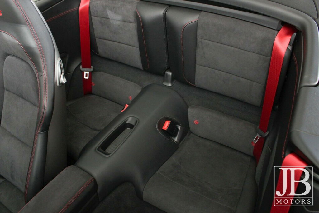 Porsche 991.2 Carrera GTS